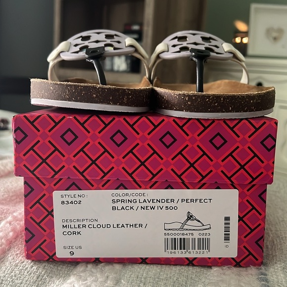 🤍💜 Tory Burch Miller Cloud Sandals 🖤🤍 - Picture 4 of 13
